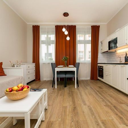 New Studio 3 - Self Check In, Parking Possible, Weekend Free Parking Bratislava Eksteriør bilde